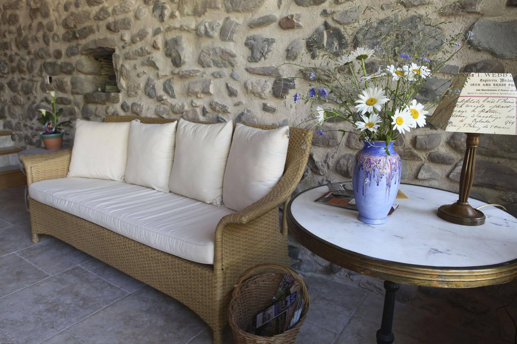Bed & Breakfast D'hotes-les De Mado Margencel
